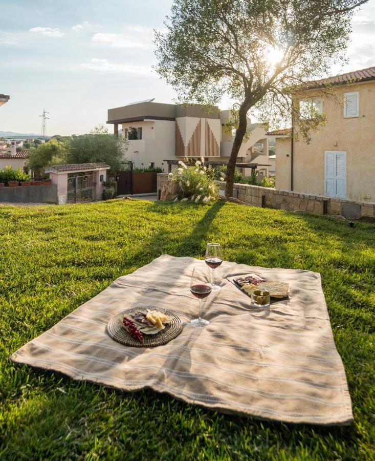 Villa Ilma Luxury Rooms Arzachena Extérieur photo